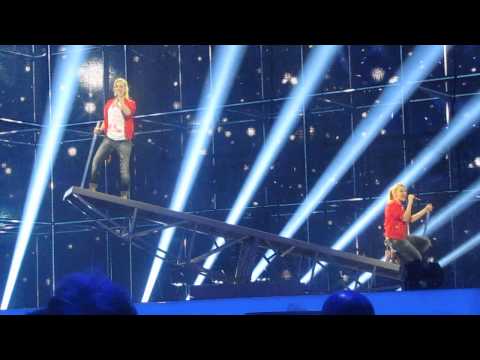 ESCKAZ in Copenhagen: Tolmachevy Sisters (Russia) - Shine (dress-rehearsal final)