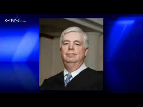 News Channel Midday Edition: March 15, 2011 - CBN.com