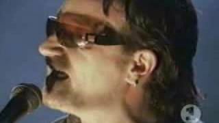 The Corrs & Bono - When The Stars Go Blue (Live)