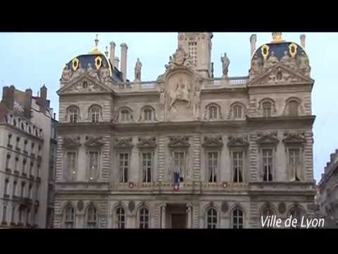 pourquoi la ville de lyon s'appelle lyon