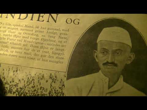 MongoTV_6774 - JOHN LÆSER - Hjemmet - 1926 - 29.Årgang - Del 3 - Kigger Bog Igennem