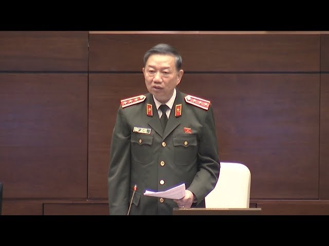 Demo - Giải trình ý kiến đại biểu chung quanh dự án Luật Công an nhân dân 