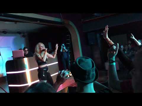 JES @ Club Tresor - Motorcycle - As The Rush Comes (Gabriel & Dresden Unplugged mix)