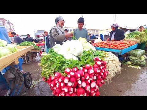 fruit market Mazar-i-Sharif city Afghanistan