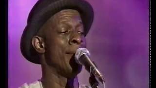 Keb&#39; Mo&#39; - Standing at the station - live 1997