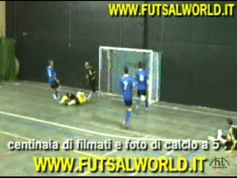 4/3/11 Boys Bellinzago - Metropolis Futsal Bergamo . . .  serie C1