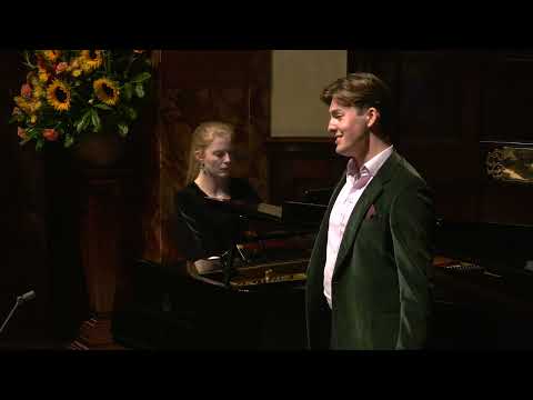 Laurence Kilsby - Britten Canticle 1: My beloved is Mine Thumbnail