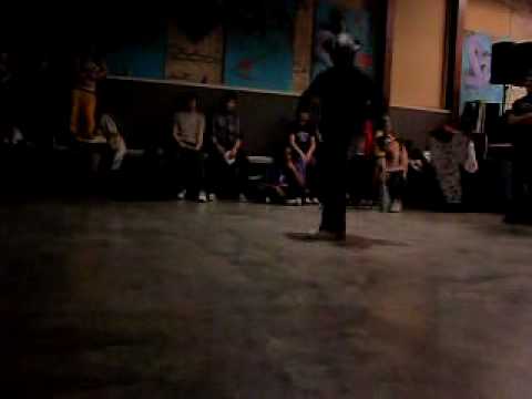 FLOOR MONKEYZ Vs FLOOR PHYSICS