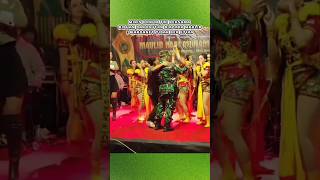 Download lagu DANGDUTAN ON THE PROPHET'S MAULID 😱😠 #tni #oknumtni #maulidnabi #dangdut #trending mp3