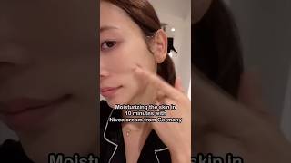 Moisturizing the skin in 10 minutes with Nivea cream from Germany