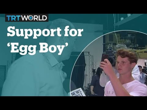 Musicians around the world are offering free concert tickets to 'Egg Boy'