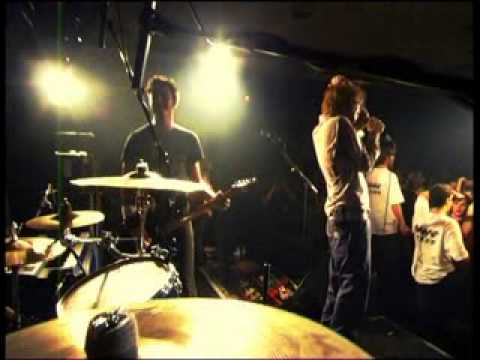 Hundred Reasons - Falter  ( Live at The Lemon Grove, Exeter, UK. 23rd November 2004)