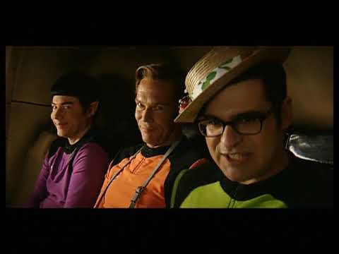 Stefan Raab - Space-Taxi (feat. Spucky, Kork & Schrotty) [Official Music Video] {HQ}