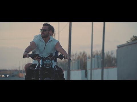 Gianluca Capozzi - Nun è peccato - (Video Ufficiale)