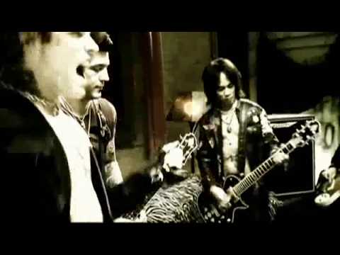 Next To You - Buckcherry