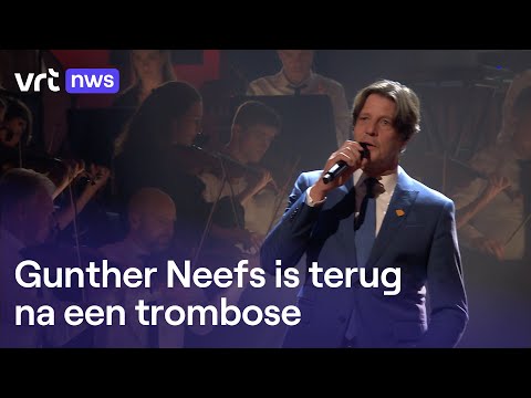 Gunther Neefs staat weer op een podium: alle handen gaan op elkaar voor zijn ode aan zijn moeder