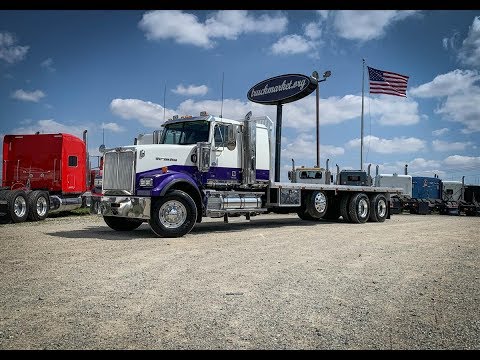 2015 Western Star 4900 Flatbed Sleeper Truck