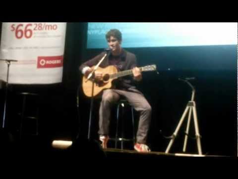 Tobuscus - I Can Swing My Sword live in Toronto