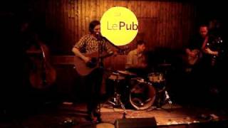 Great Lake Swimmers - Let's Trade Skins (Live At Le Pub)