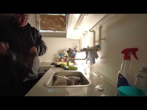 MongoTV_6631 - MIT VÆGTTAB - Del 66 - 116.1 Kg. -  Smider 4 Poser Chips i Skraldepose