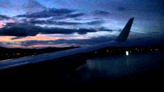 preview picture of video 'Landing at Nadi Internation Airport (NAN) Fiji on Air Pacific 737-700'