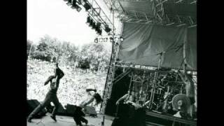 Rage Against the Machine - Fuck Tha Police [Live Version]