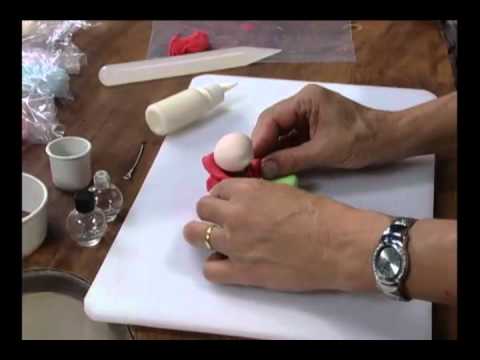 Mulher.com 07/12/2011 - Porta perfume palhacinho 1/2