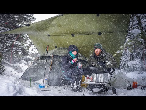 Winter Storm Camping with my Wife - Blizzard Survival - HEAVY SNOW