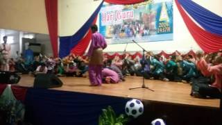 Download lagu Dikir barat ting 3 Maahad Hafiz Klang Hari Guru 2016 mp3