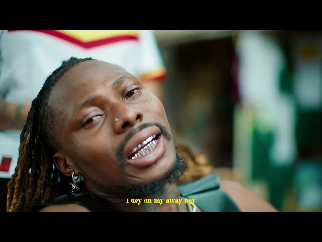 Yoga von Asake ((jetzt ansehen))