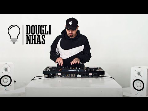 DJ Douglinhas - SET DE FUNK 2025 (Estúdio Branco)