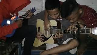 Download lagu Keroncong BAGAIKAN LANGIT DAN BUMI ~ MENYING,APRI,SUNTI mp3 Download lagu Keroncong BAGAIKAN LANGIT DAN BUMI ~ MENYING,APRI,SUNTI mp3