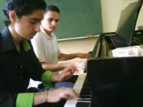 Ökrös Róbert & Radics Sándor