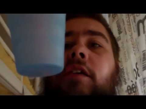 Hyvää huomenta pikkusen päätä jyskytää