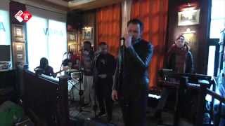 Bo Saris - 'The Addict' (Live @ Spijkers met Koppen)