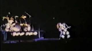 Van Halen I&#39;m The One -speed fixed- Live in Fresno 1978