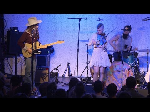 Saturday Sessions: Lillie Mae performs "Honky Tonks and Taverns"