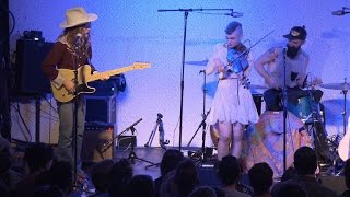 Saturday Sessions: Lillie Mae performs "Honky Tonks and Taverns"