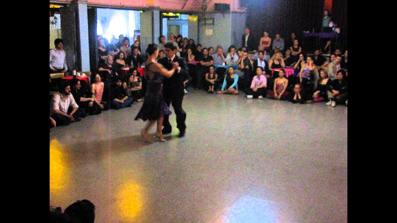 Video thumbnail for ALEJANDRA HOBERT y ADRIAN VEREDICE en Viva La Pepa Milonga (3/3)