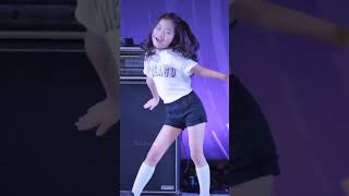 Download lagu Na haeun dancing on blackpink song😍😯🖤💗#blackpink mp3