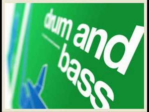 Drumsound & Simon Bassline Smith - Killa DJ