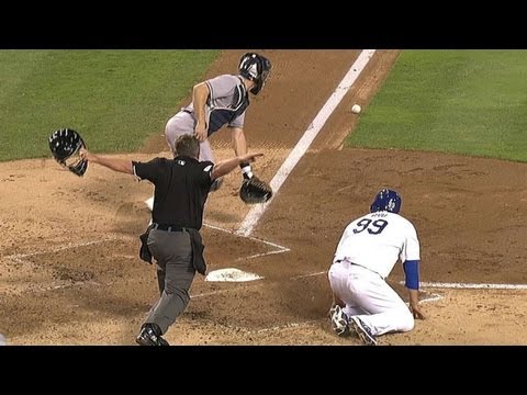 SD@LAD: Puig hits a single to plate Ryu for 2-1 lead