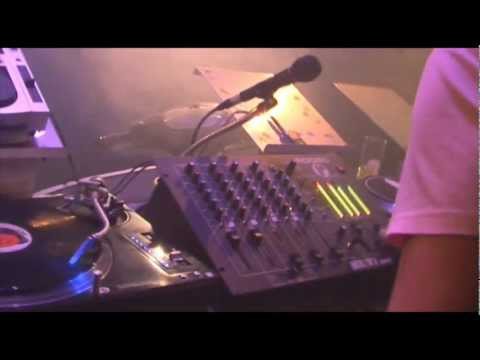 Nakadia - Behind these hazel eyes (Live at PaniC)