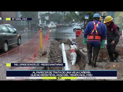 EXPLOTÓ UN CAÑO maestro y hay caos de agua y tránsito en barrio General Paz