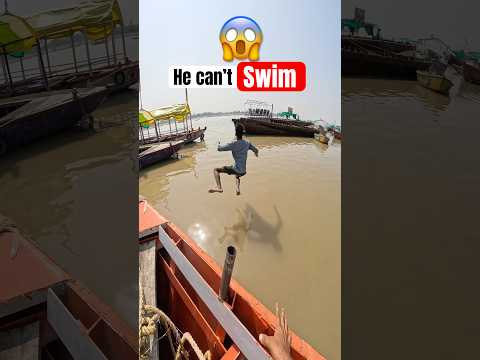 Funny chase and tag with varanasi locals #funny #funnyshorts #chasetag #parkour #varanasi #shorts