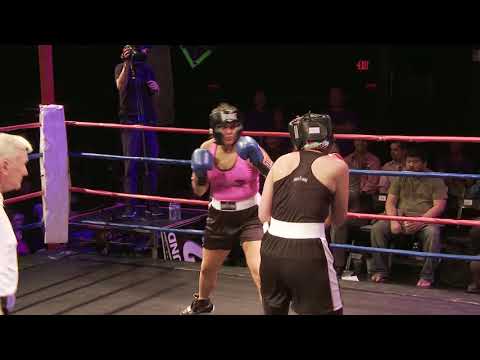 Fight 5   Hannah Ostoff vs Jackie Jane