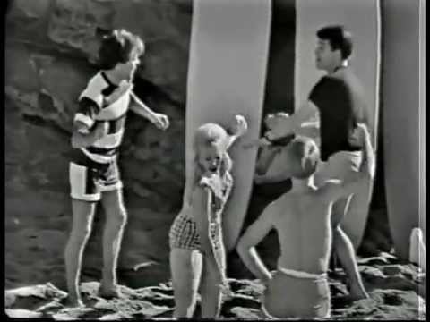 Bobby Freeman - C'mon and Swim  (on the beach)