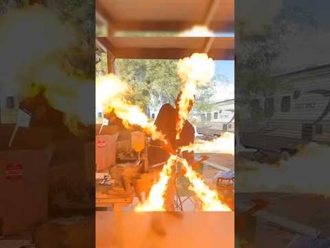 This Tiny Part Makes Diesel Engines Possible | How Diesel Injectors Work #dieselengine