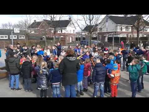 Wij trekken aan de bel 14 maart 2013 Bellefleur Dodewaard