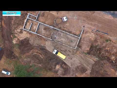 В Добруше строят стадион видео